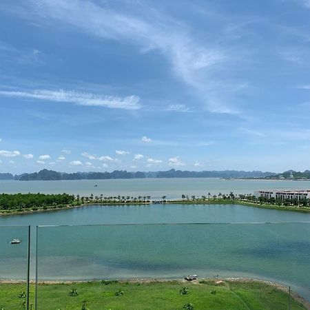 Sunday Premium Apartment Ha Long Exterior photo
