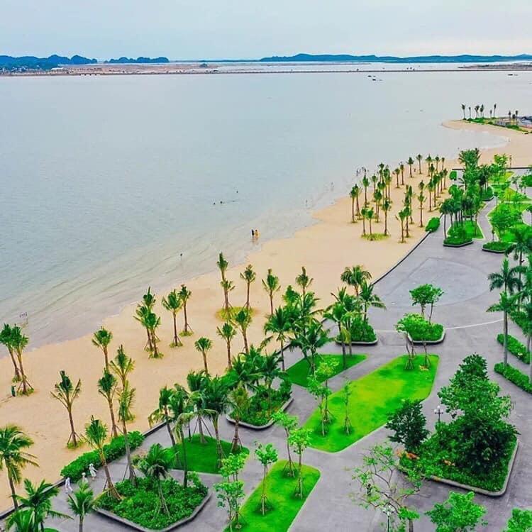 Sunday Premium Apartment Ha Long Exterior photo
